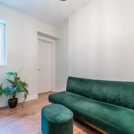 Cozy And Quiet 1br - Intendente | By Airnest アパート *