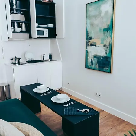 Cozy And Quiet 1br - Intendente | By Airnest Апартаменты *
