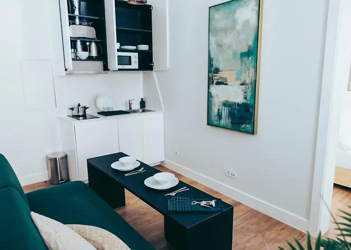 Cozy And Quiet 1br - Intendente | By Airnest Διαμέρισμα *