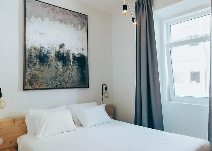 Διαμέρισμα Cozy And Quiet 1br - Intendente | By Airnest *